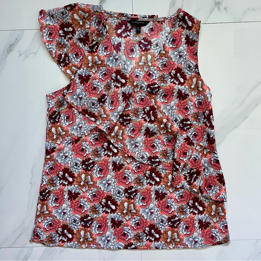 BR Sleeveless Blouse